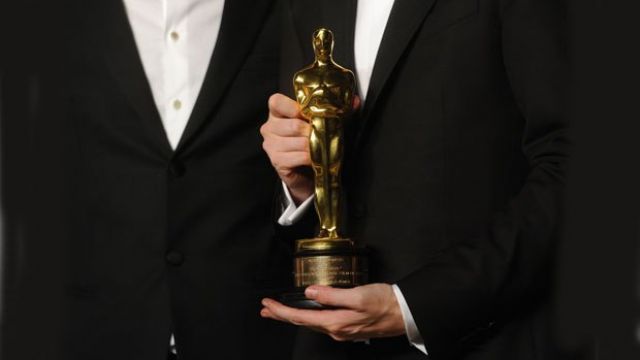 Oscar-statuette-621.jpg